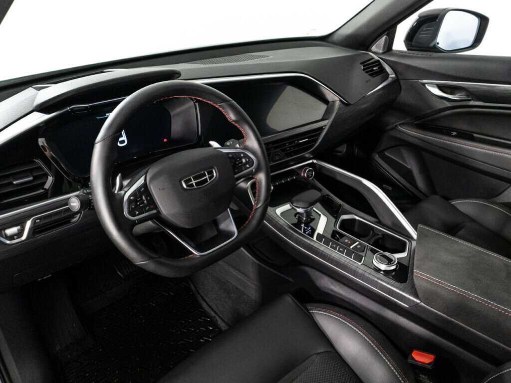 Geely Tugella, 2023 Фото №11