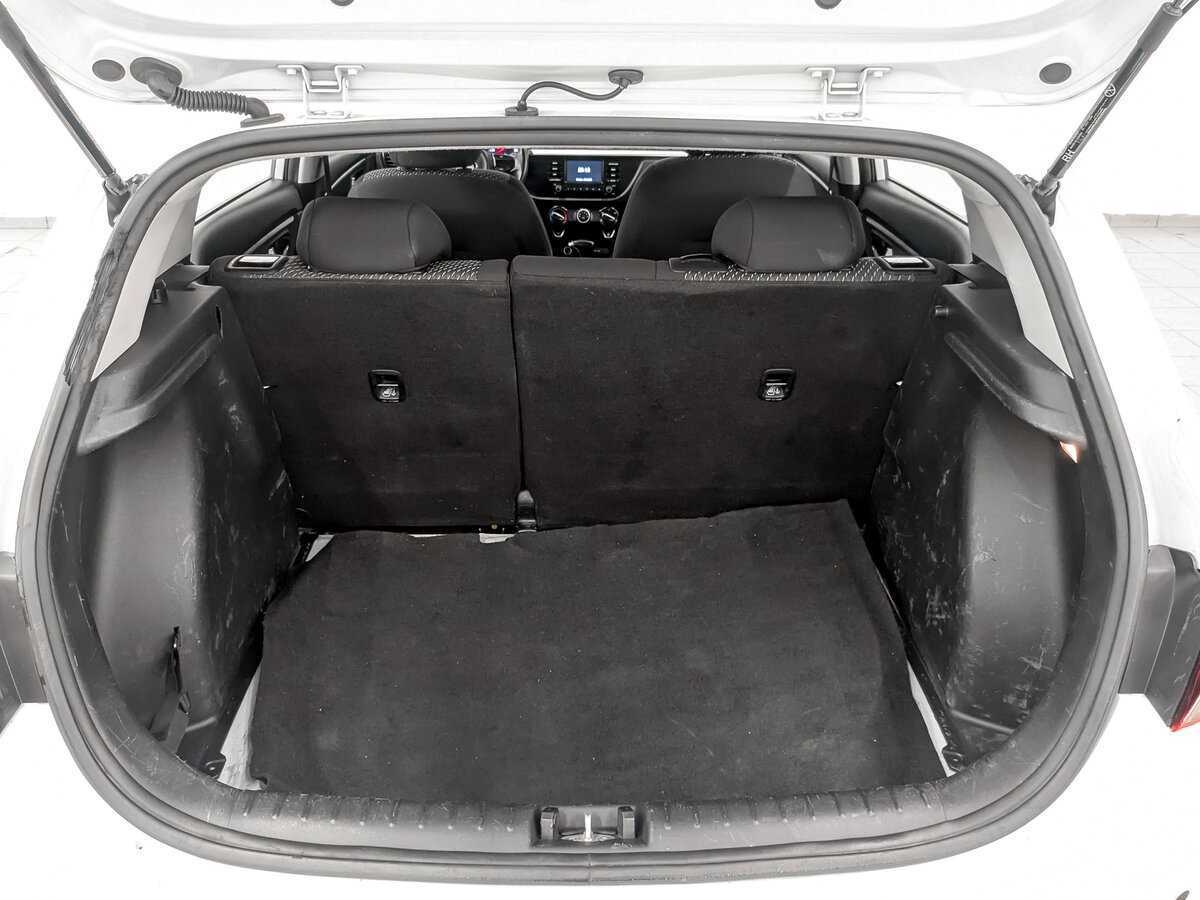 Kia Rio X-Line, 2020 Фото №10