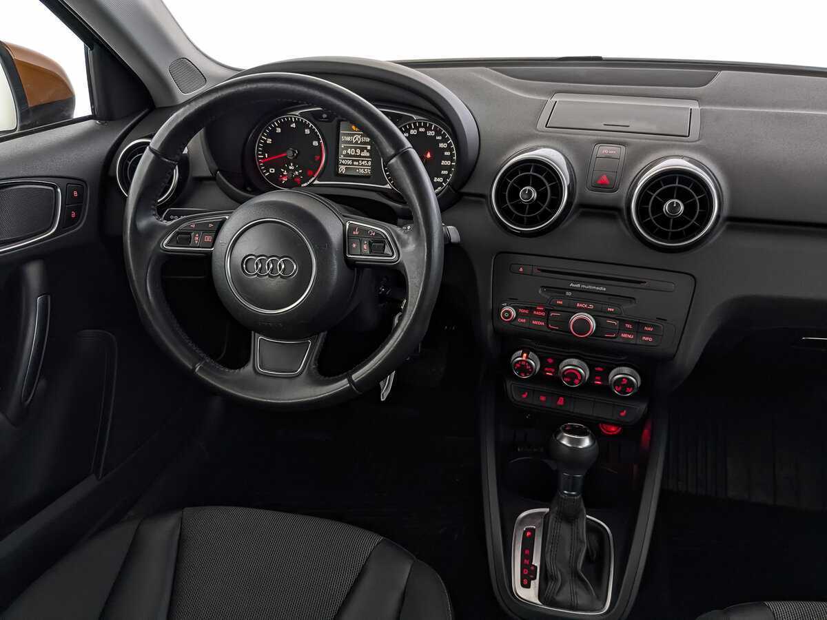 Audi A1 Sportback, 2012 Фото №28