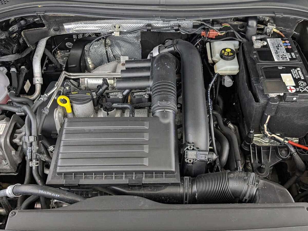 Volkswagen Tiguan, 2018 Фото №9