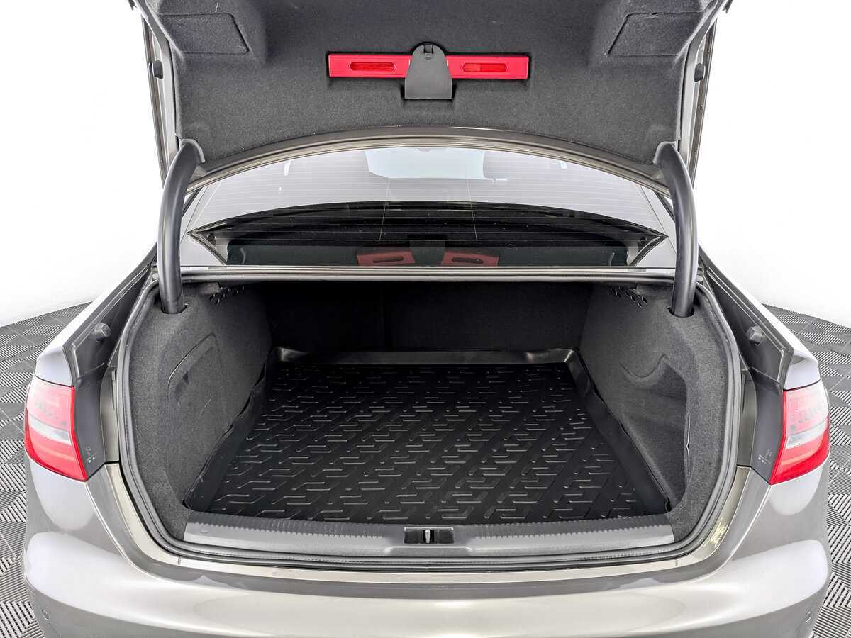 Audi A4, 2015 Фото №10