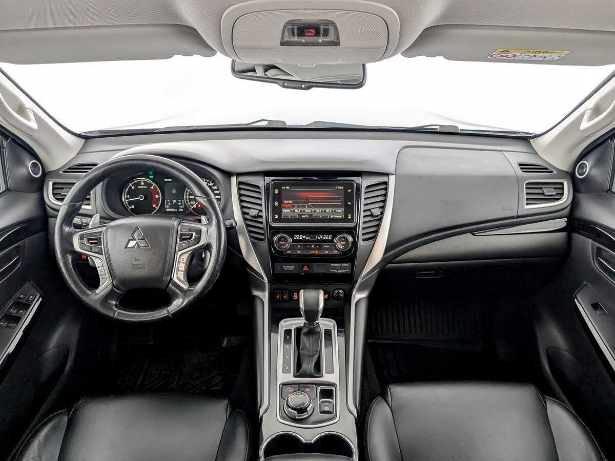 Mitsubishi Pajero Sport, 2020 Фото №14