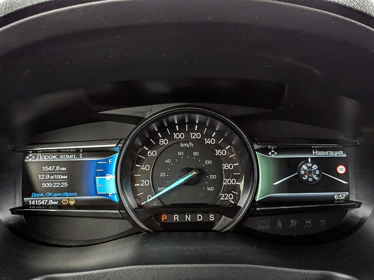 Ford Explorer, 2019 Фото №16