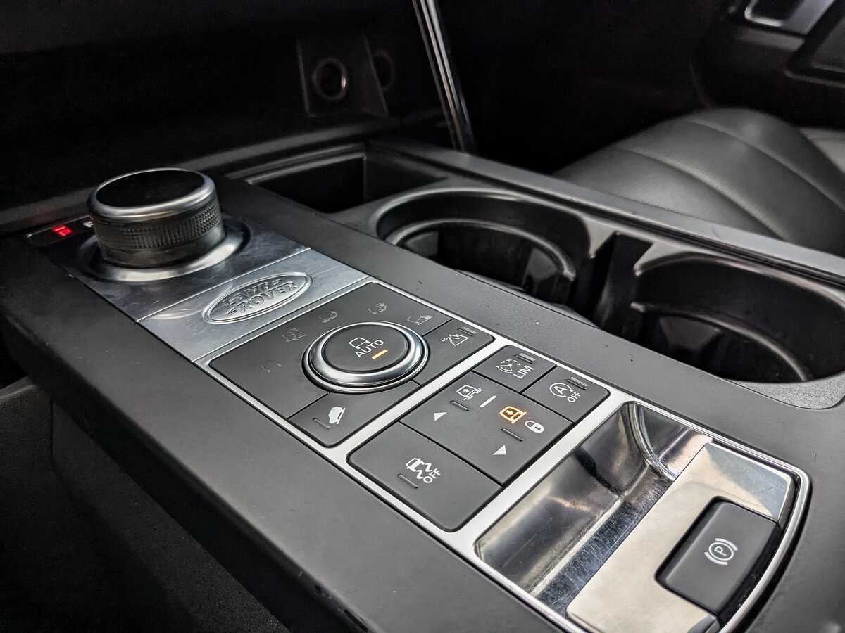 Land Rover Discovery, 2017 Фото №26