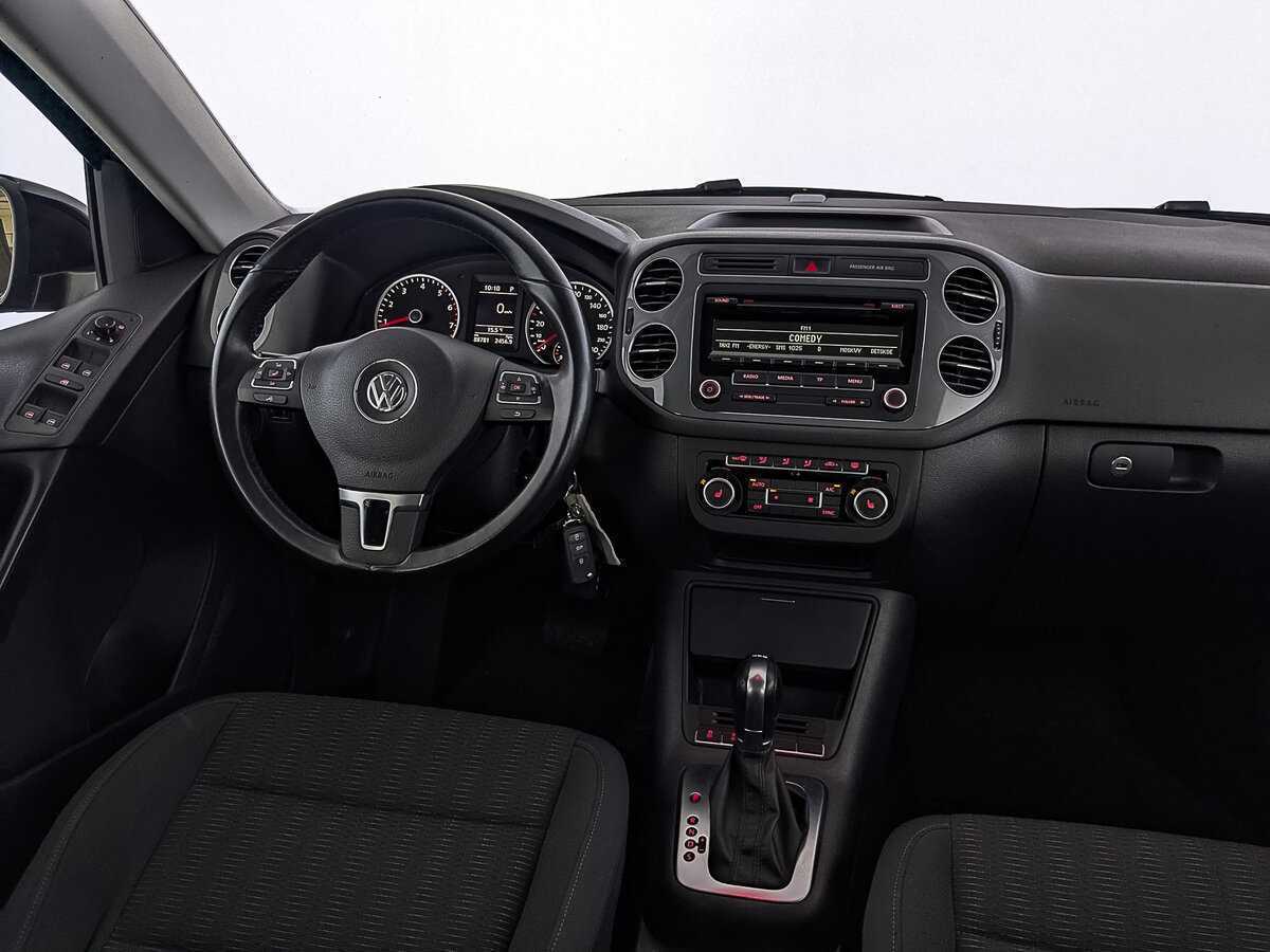 Volkswagen Tiguan, 2015 Фото №21