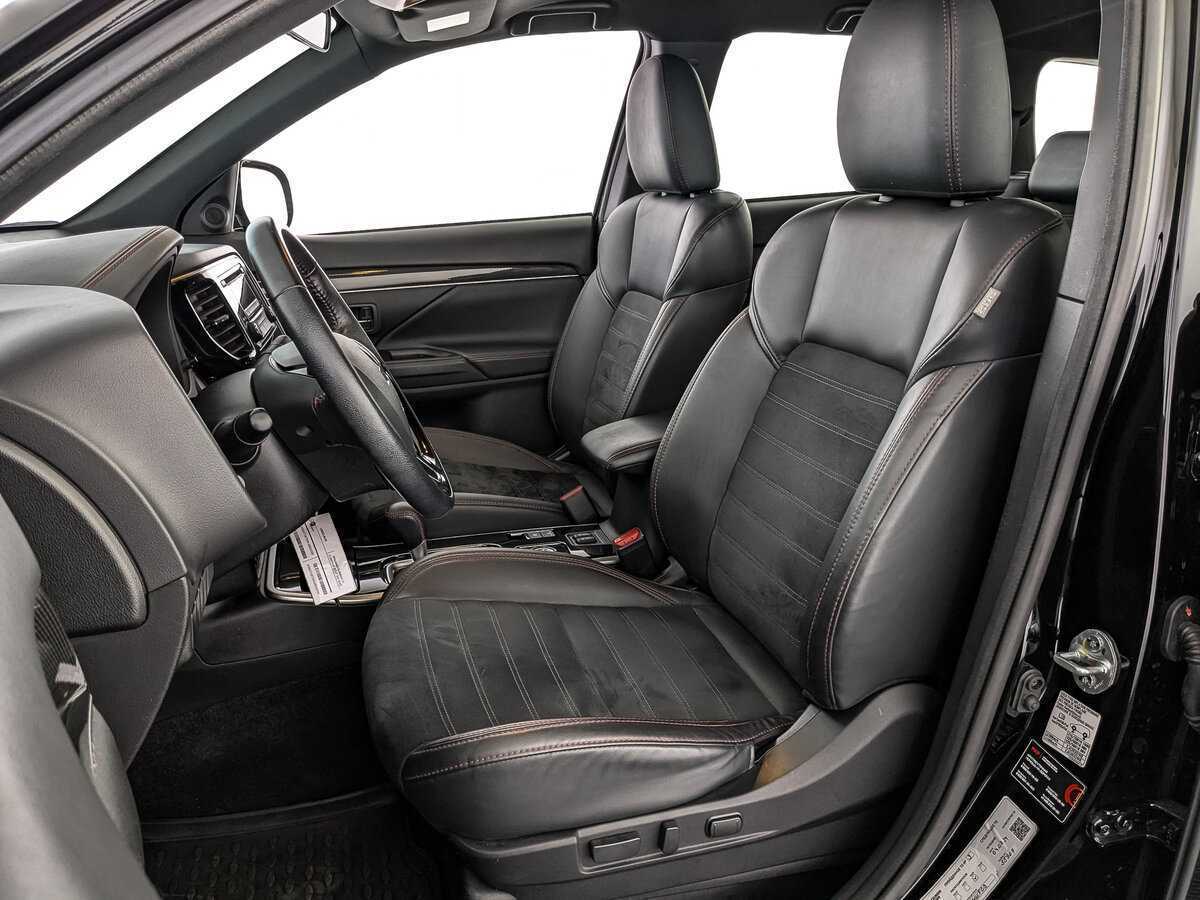 Mitsubishi Outlander, 2021 Фото №20