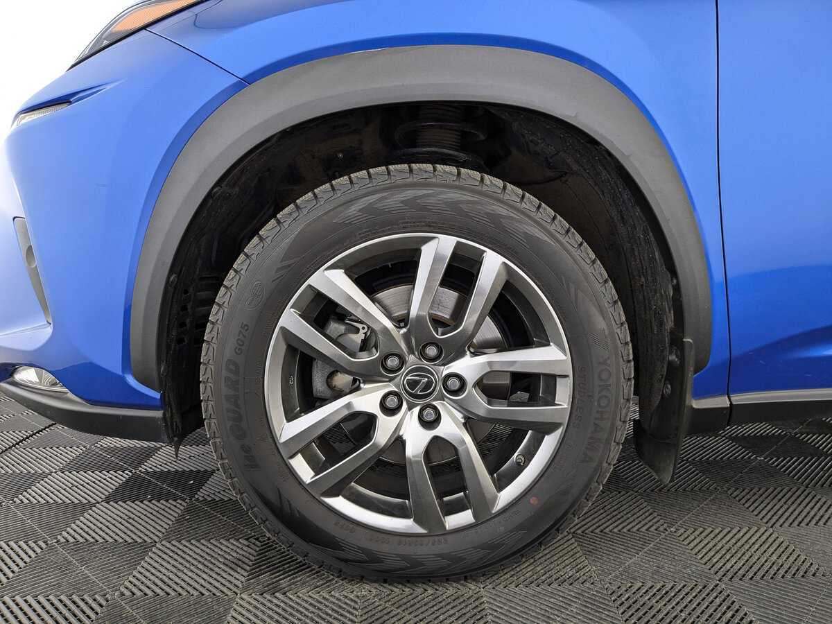 Lexus NX 200, 2019 Фото №12