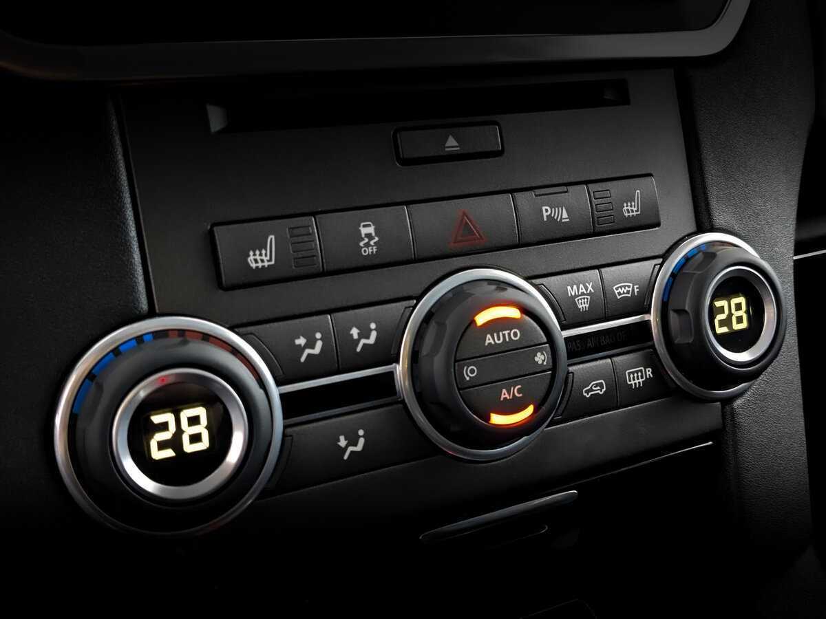 Land Rover Discovery, 2015 Фото №24