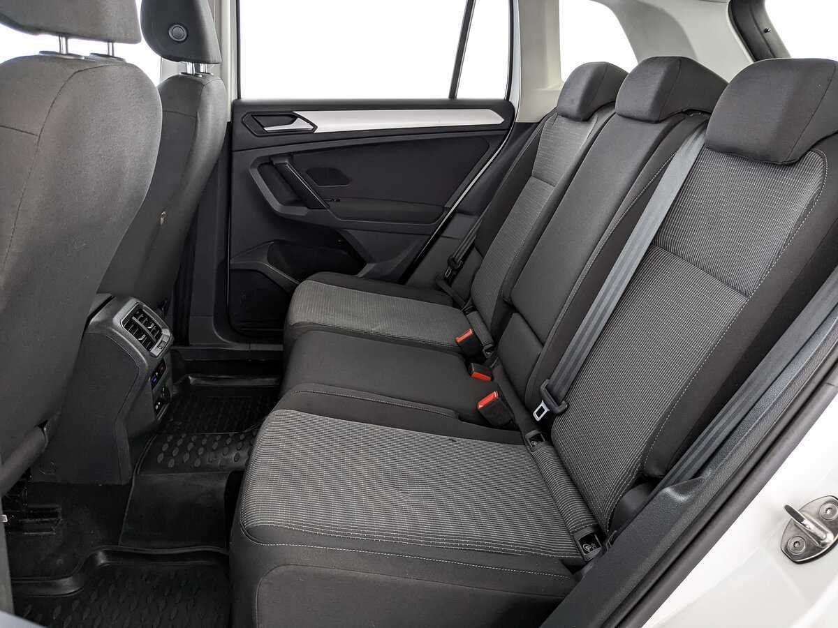 Volkswagen Tiguan, 2021 Фото №18