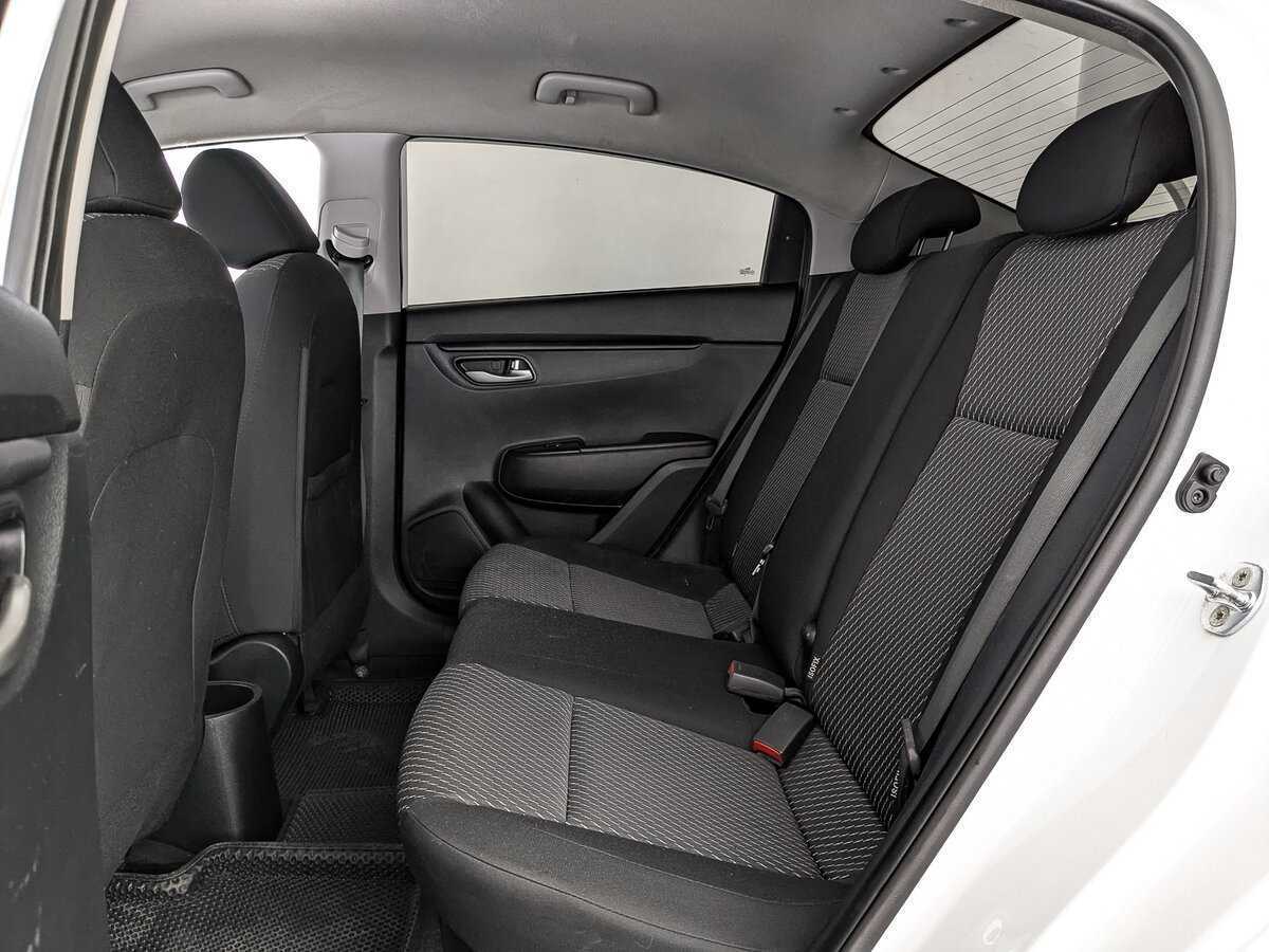 Kia Rio, 2018 Фото №18