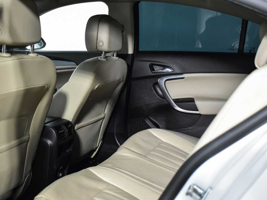 Opel Insignia, 2014 Фото №13