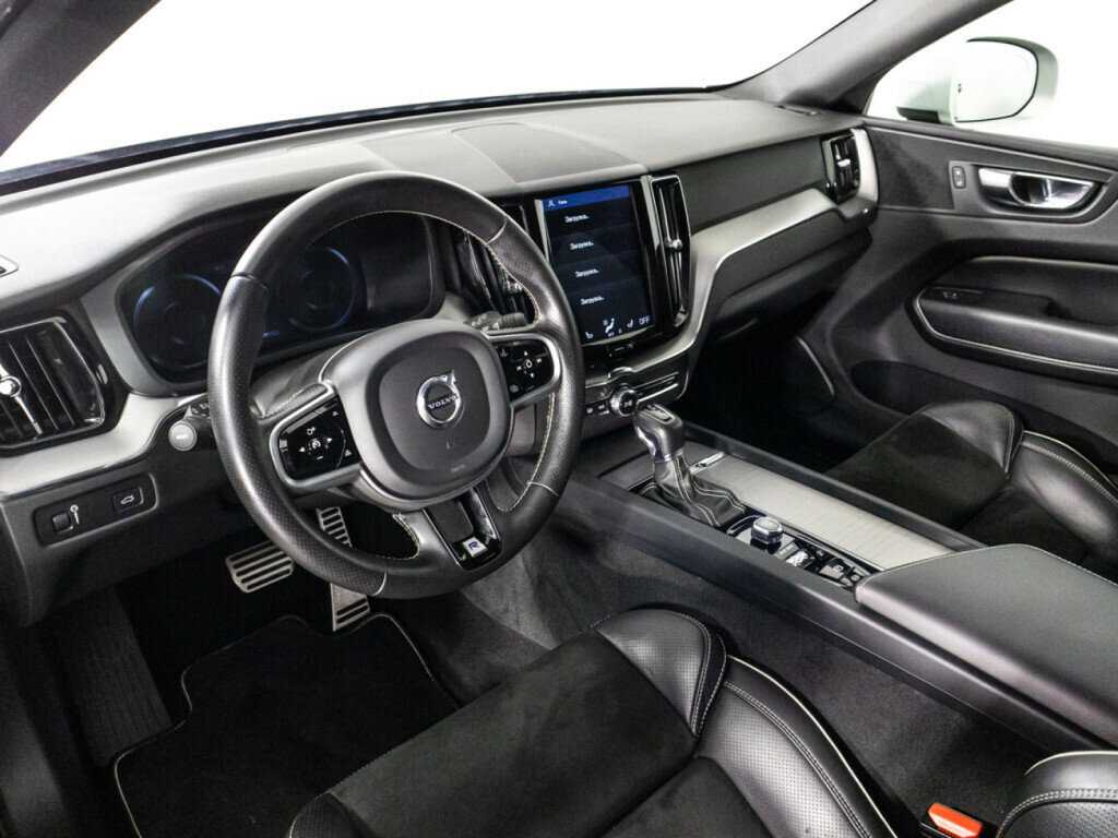 Volvo XC60, 2018 Фото №11