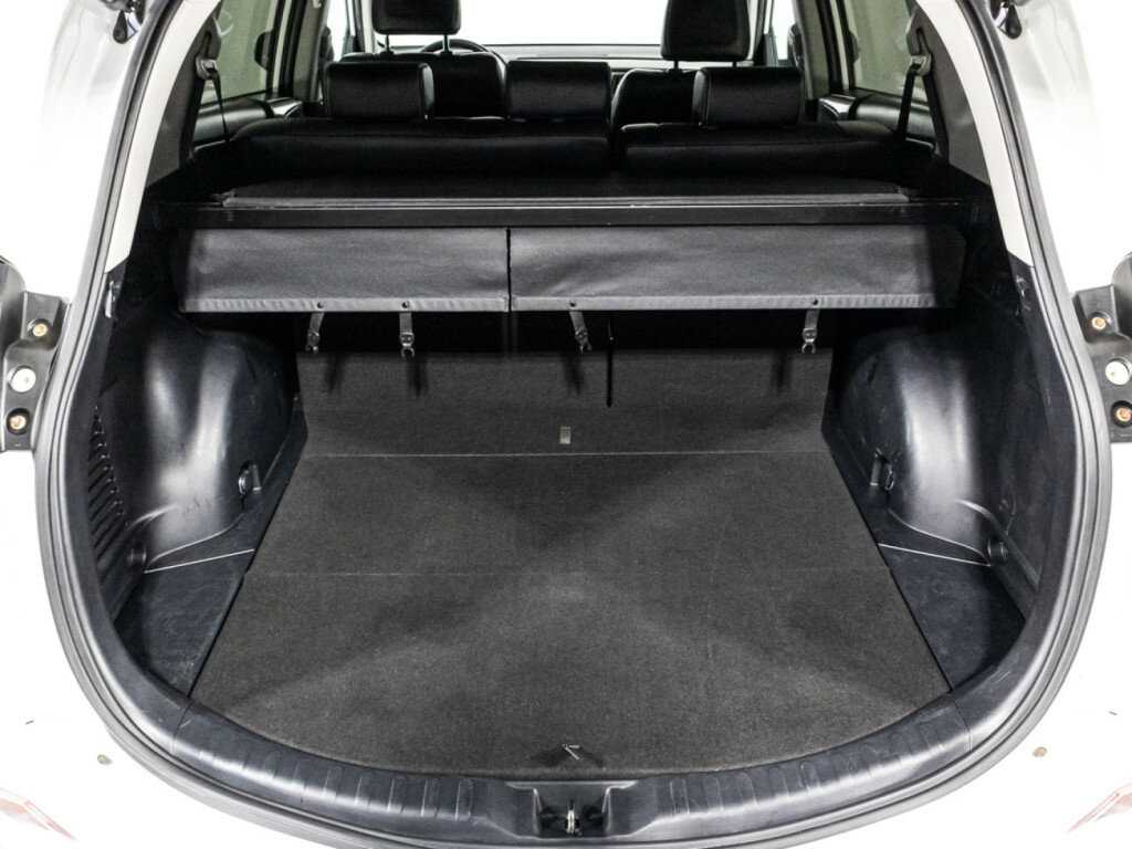 Toyota RAV4, 2017 Фото №15