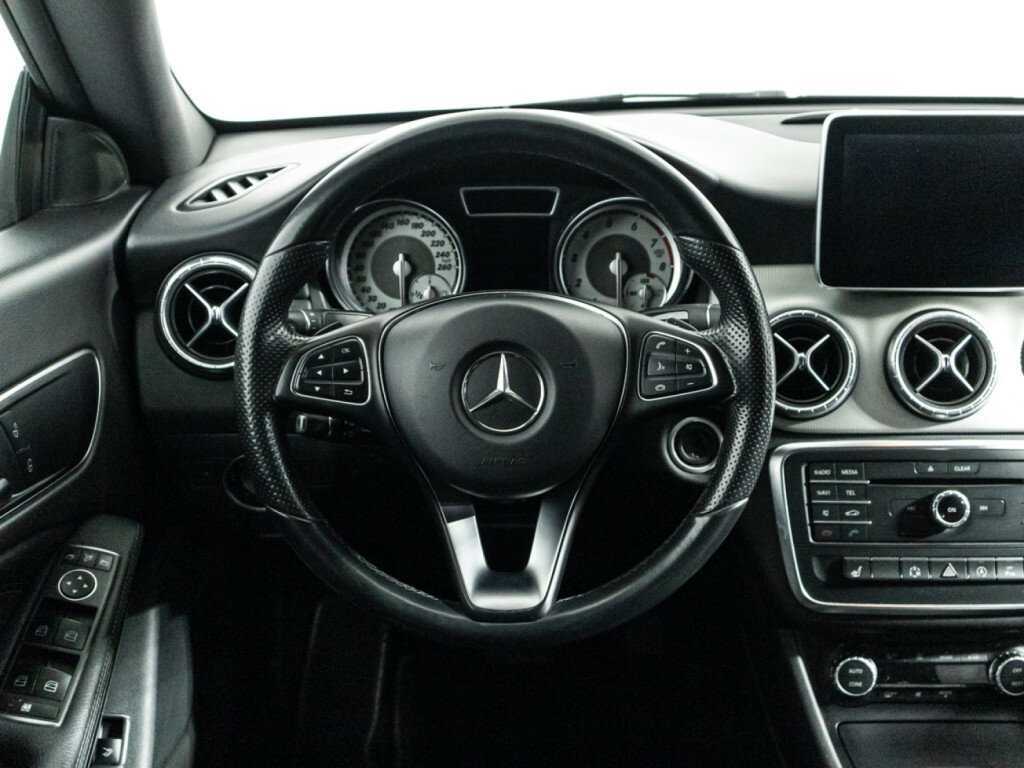 Mercedes-Benz CLA 200, 2015 Фото №18