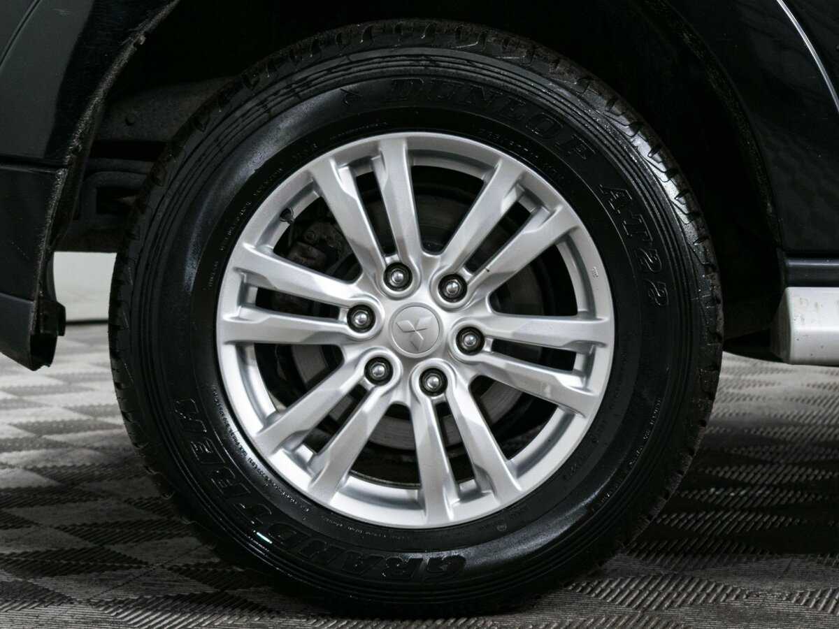 Mitsubishi Pajero, 2013 Фото №16