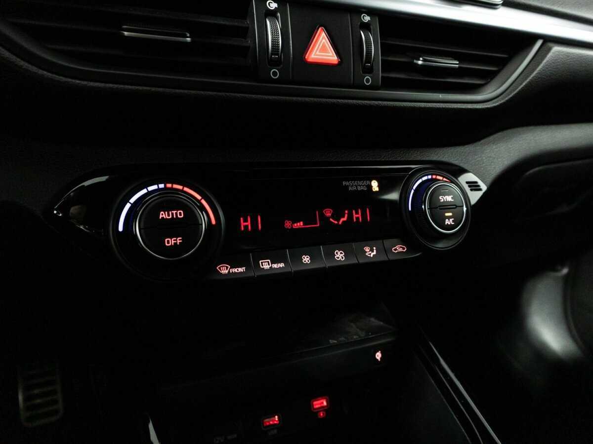 Kia Cerato, 2021 Фото №20