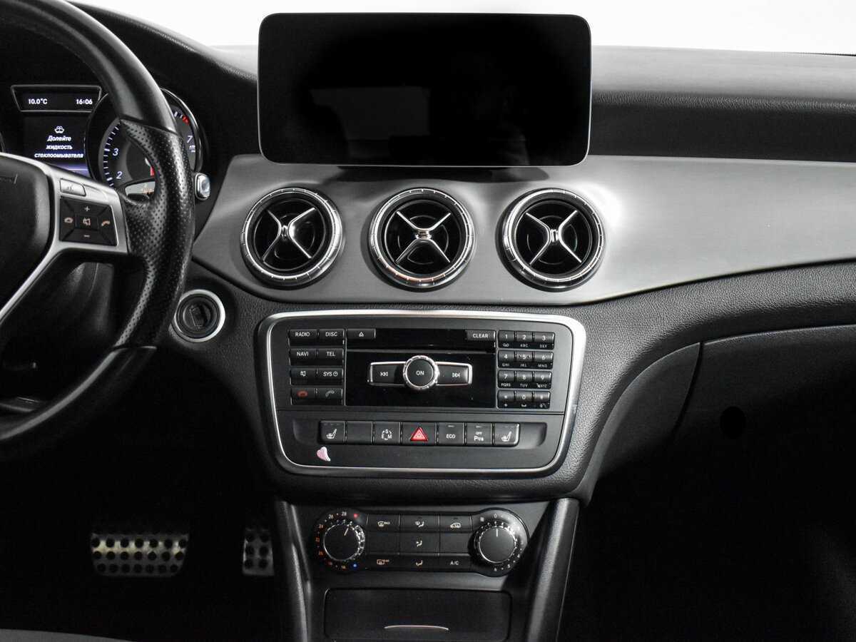 Mercedes-Benz CLA 200, 2013 Фото №15