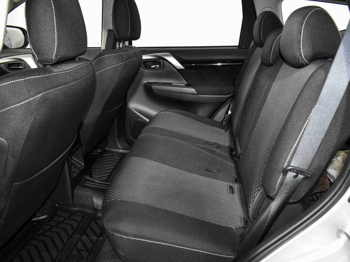 Mitsubishi Pajero Sport, 2019 Фото №12