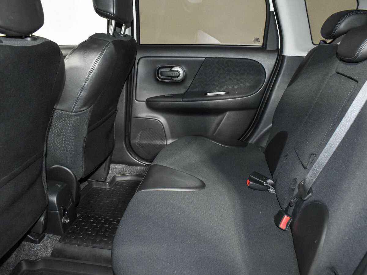 Nissan Note, 2013 Фото №10