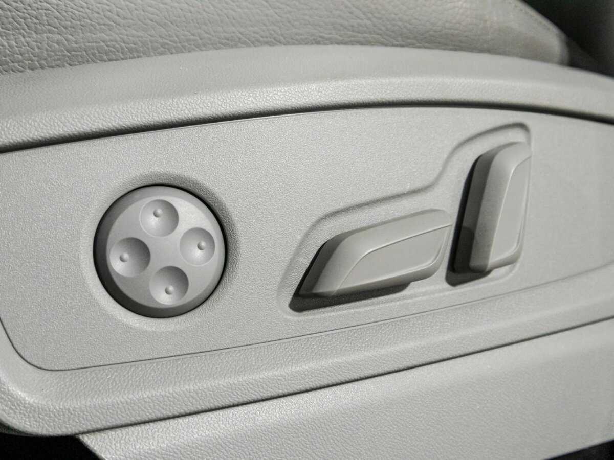 Audi Q5, 2018 Фото №18