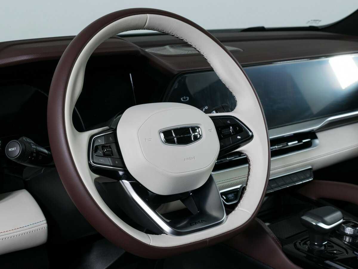 Geely Monjaro, 2023 Фото №14