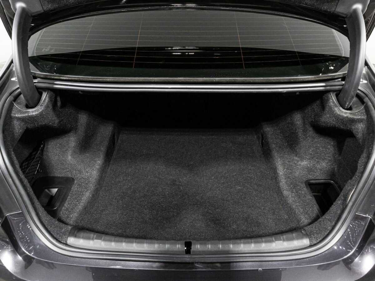 BMW 5 серии 520i, 2018 Фото №15