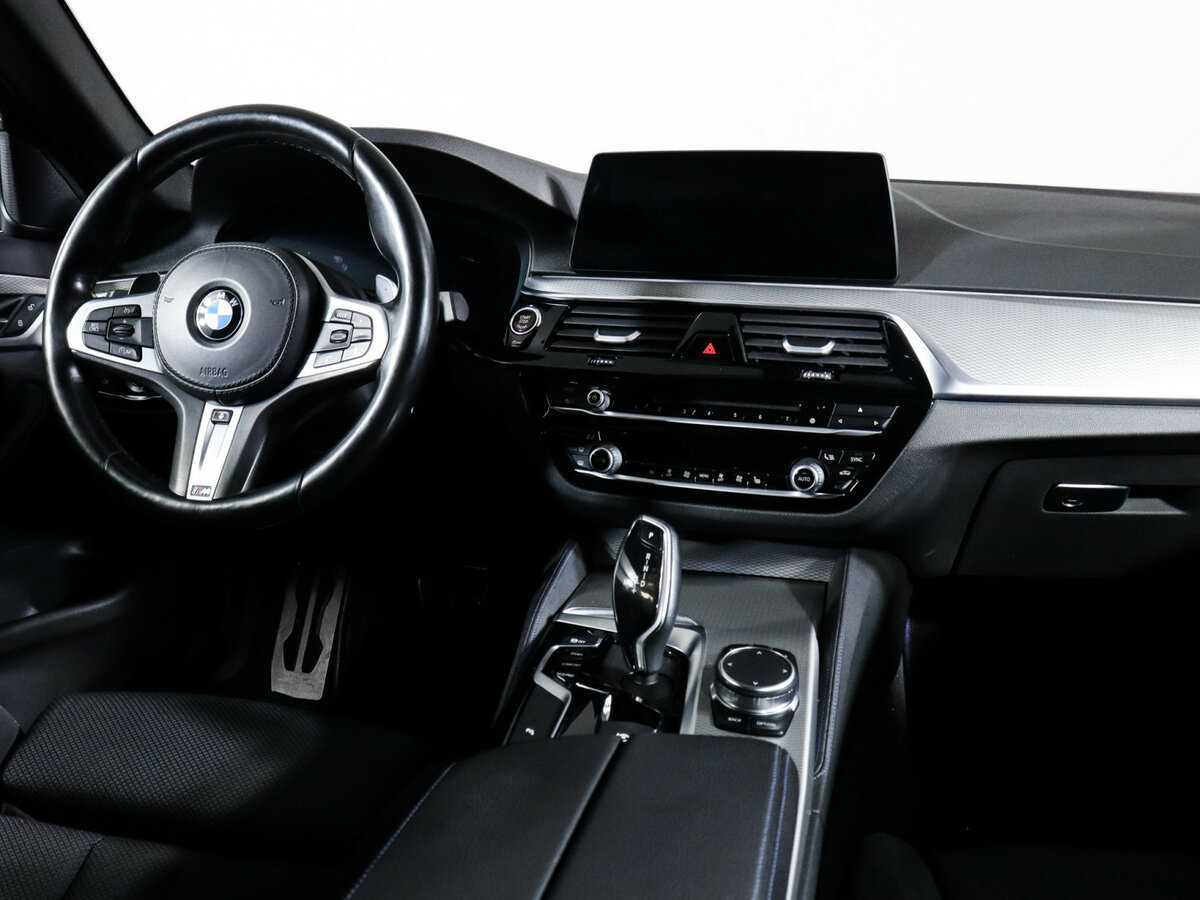 BMW 5 серии 520d xDrive, 2018 Фото №12