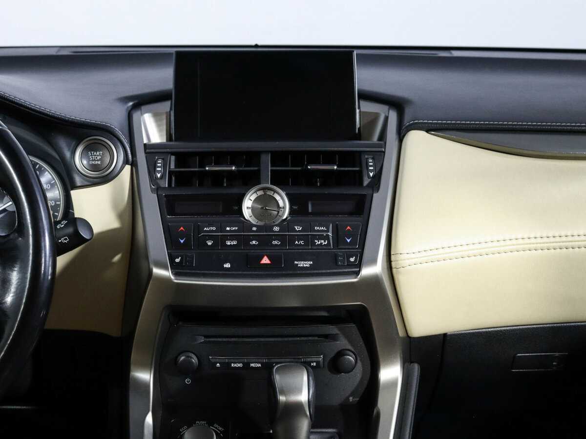 Lexus NX 200, 2015 Фото №10