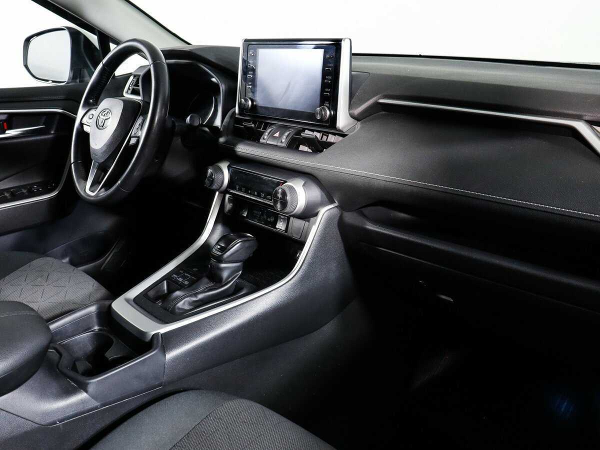 Toyota RAV4, 2020 Фото №9