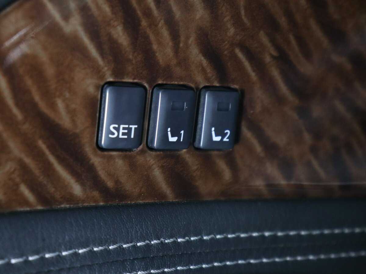 Nissan Patrol, 2014 Фото №16