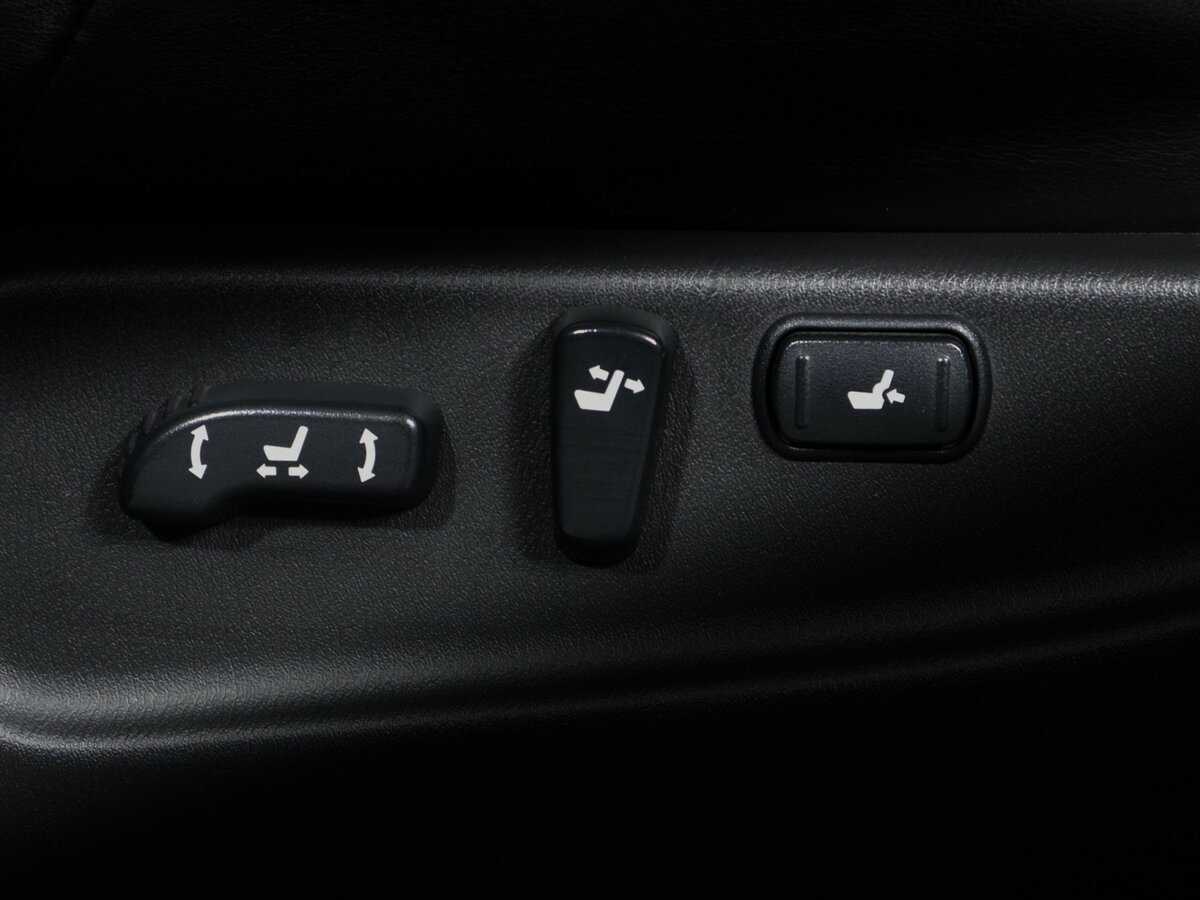 Nissan Patrol, 2014 Фото №17