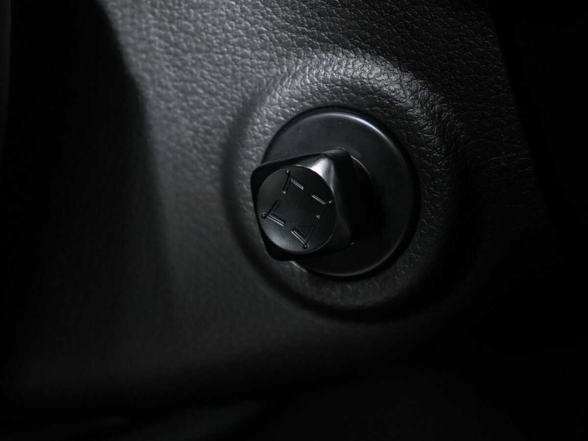 Nissan Patrol, 2014 Фото №19