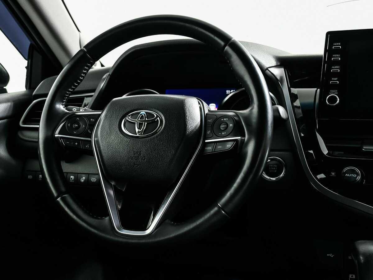 Toyota Camry, 2021 Фото №14
