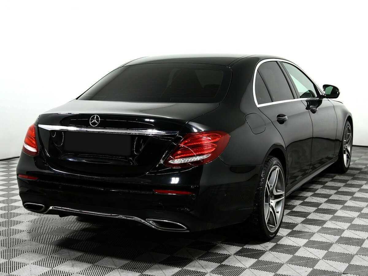 Mercedes-Benz E-Класс 220 d, 2019 - 130 000 км. | Фото №4
