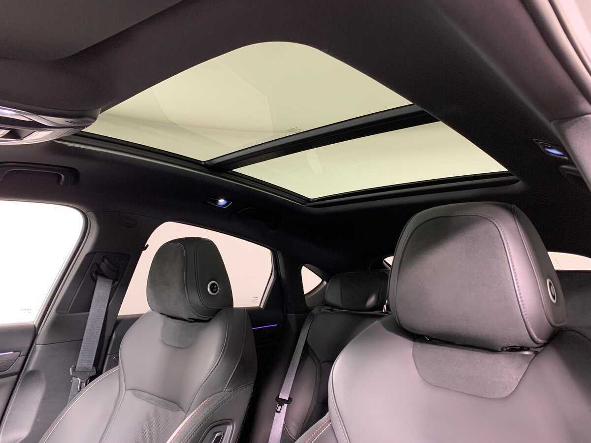 Geely Tugella, 2023 Фото №19