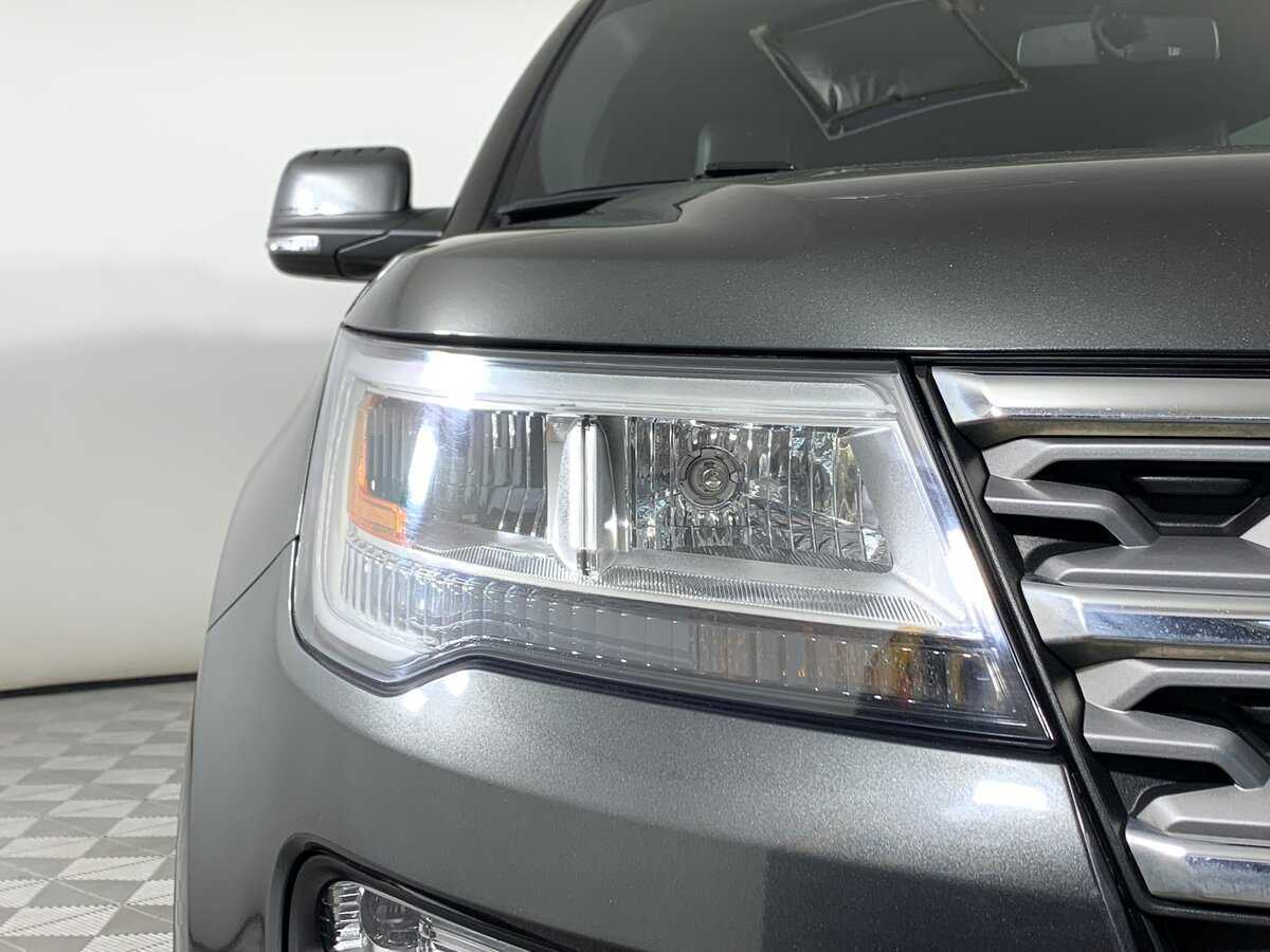 Ford Explorer, 2018 Фото №10