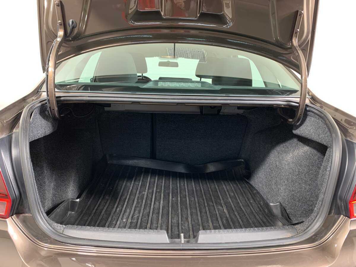 Volkswagen Polo, 2016 Фото №17