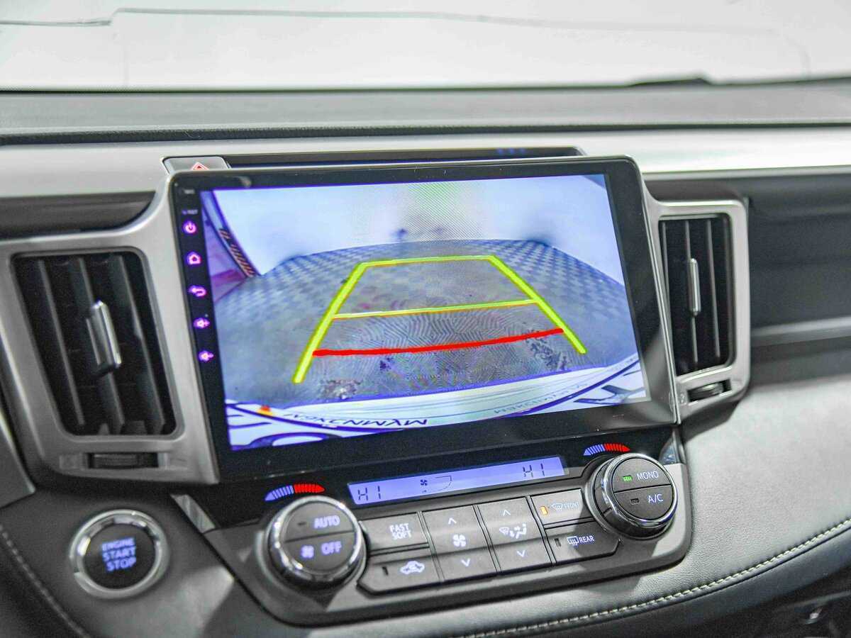 Toyota RAV4, 2018 Фото №10