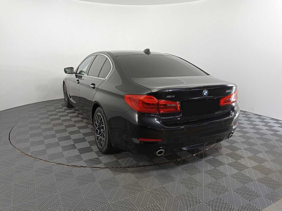 BMW 5 серии 520d xDrive, 2018 Фото №6