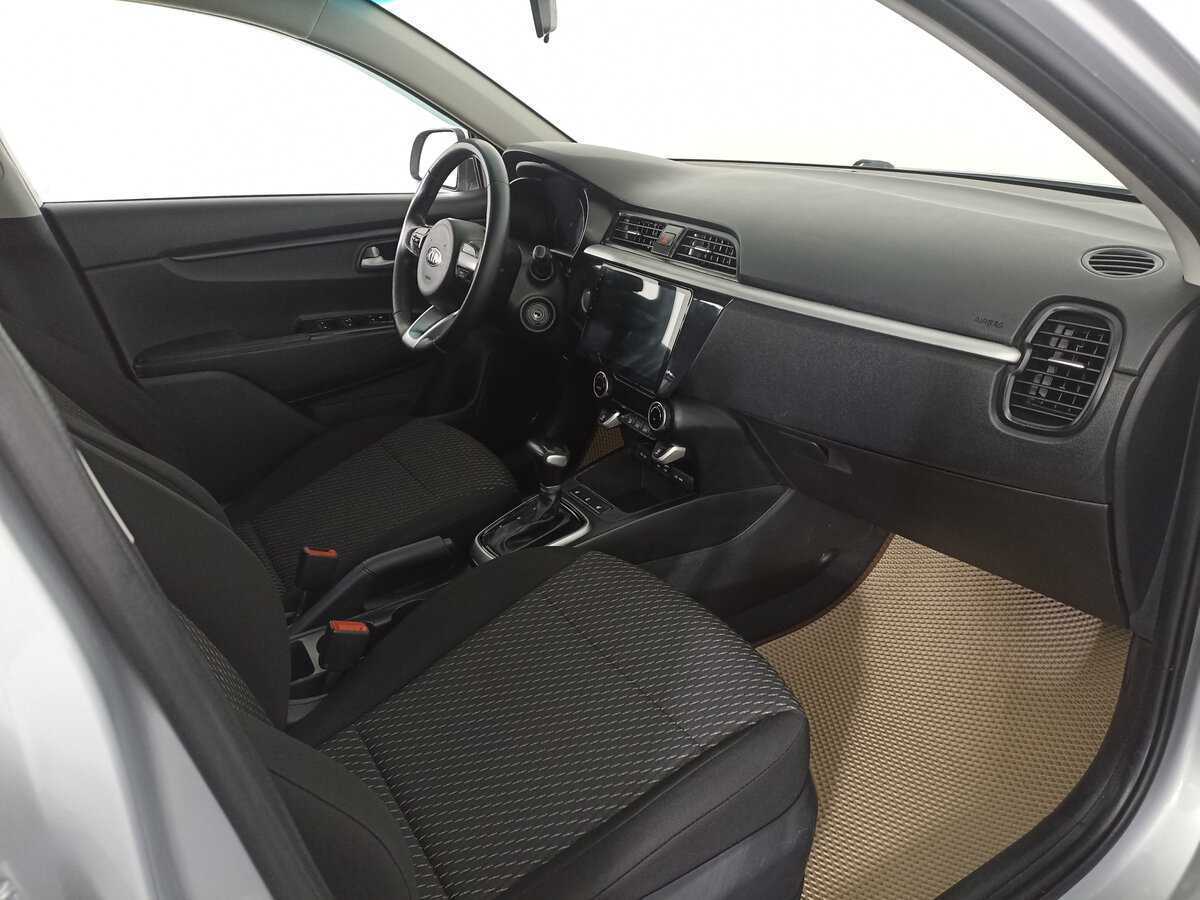 Kia Rio, 2017 Фото №11