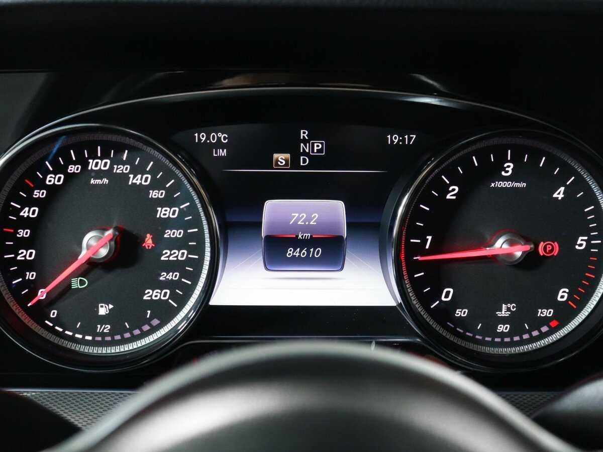 Mercedes-Benz E-Класс 200 d, 2020 - 84 248 км. | Фото №6