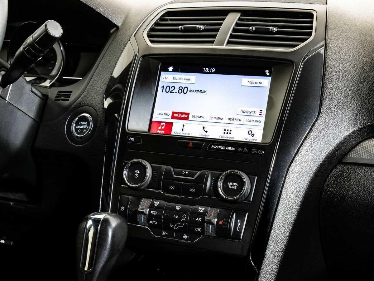 Ford Explorer, 2019 Фото №9