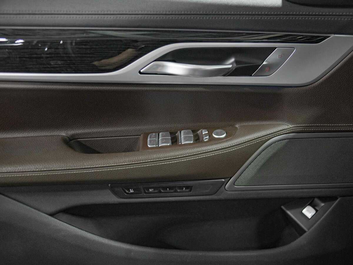 BMW 7 серии Long 730Ld xDrive, 2018 Фото №12