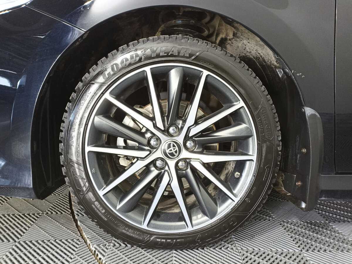 Toyota Camry, 2021 Фото №18