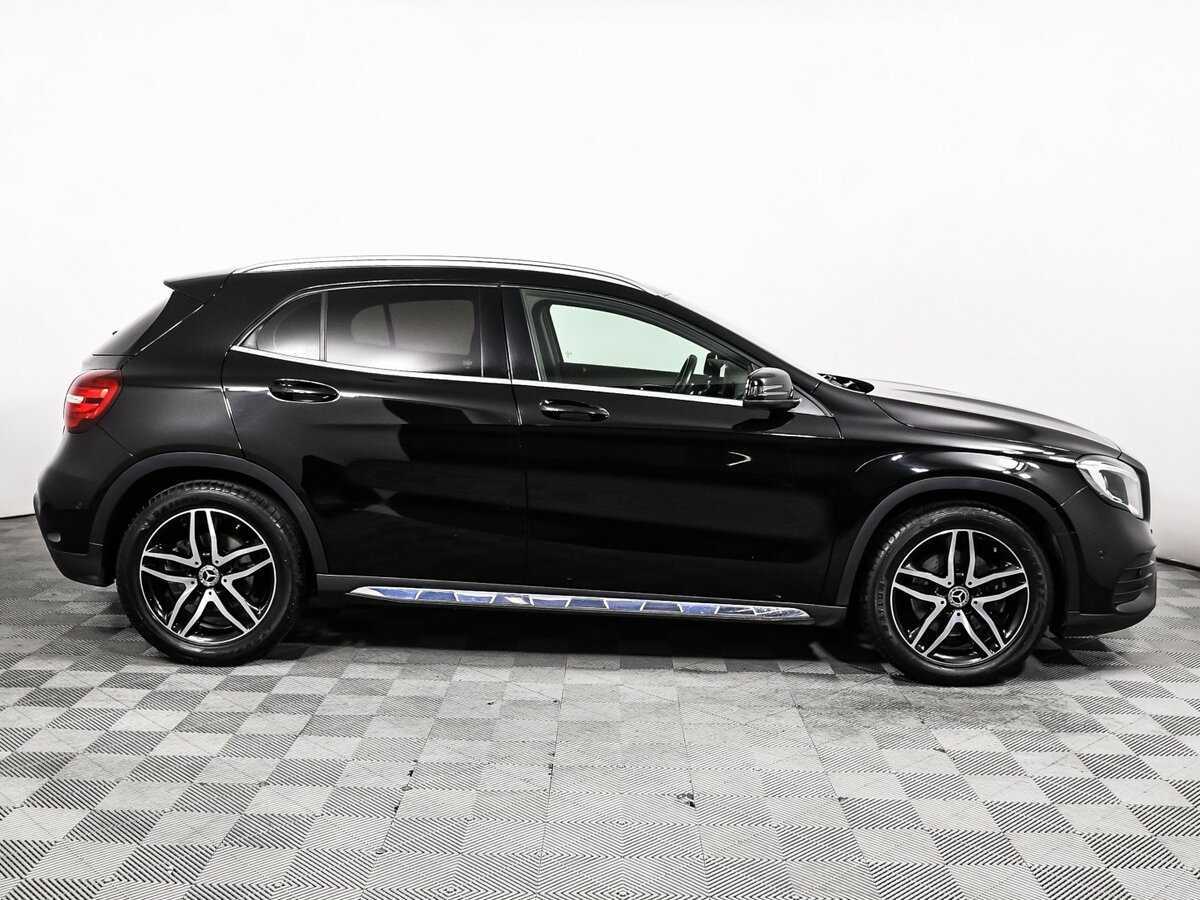 Mercedes-Benz GLA 250, 2018 - 50 565 км. | Фото №4