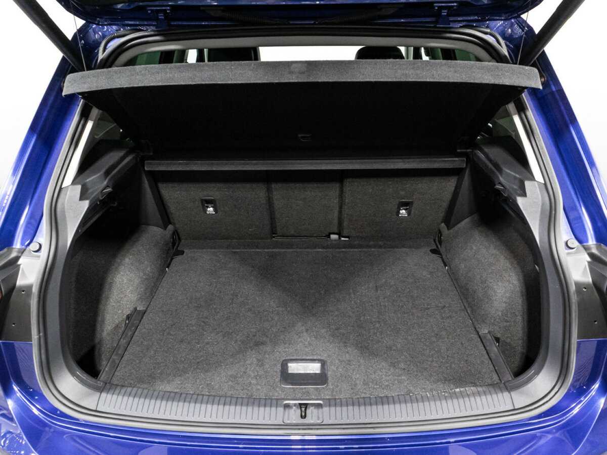 Volkswagen Tiguan, 2018 Фото №15