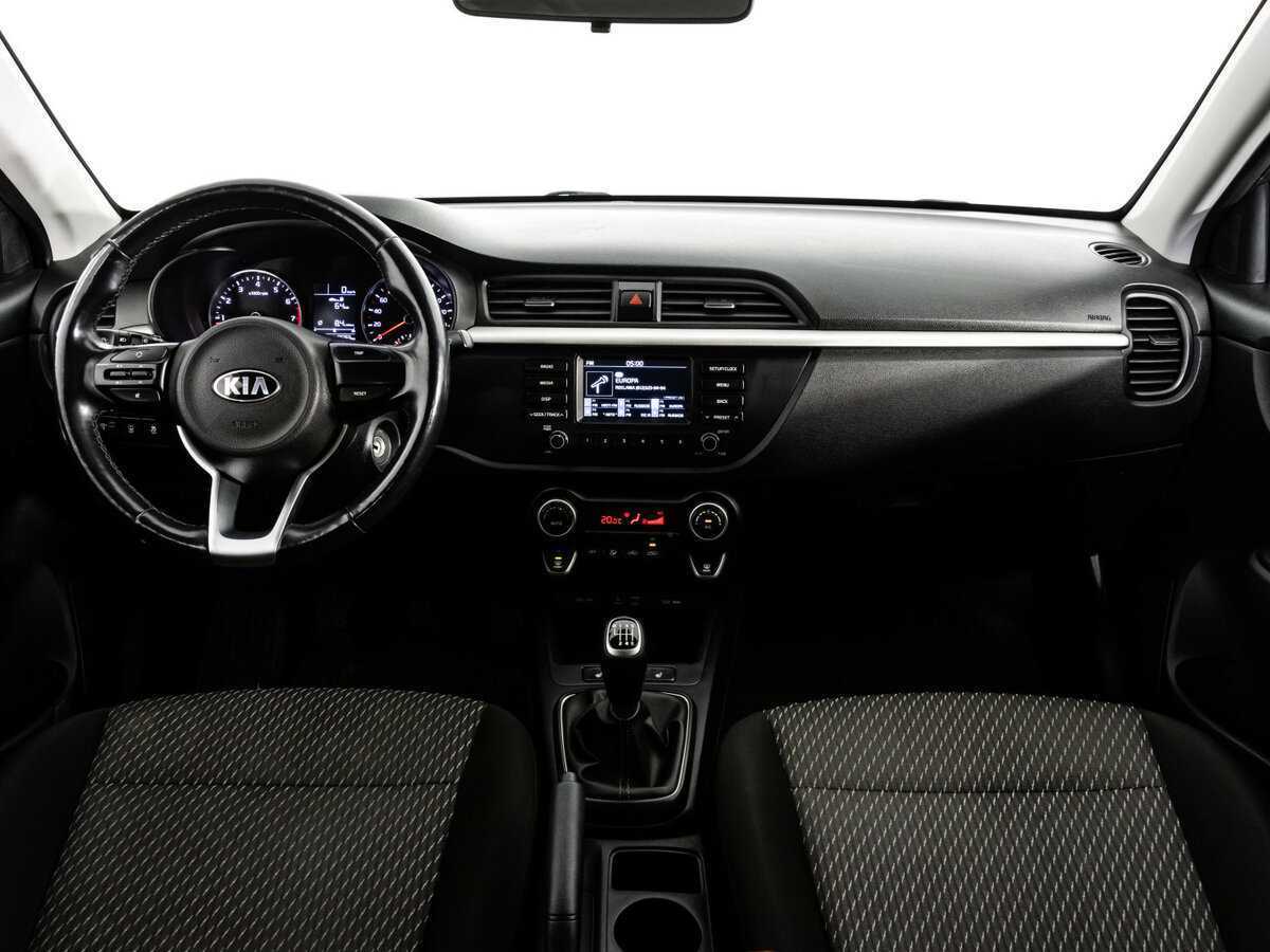 Kia Rio, 2018 Фото №9