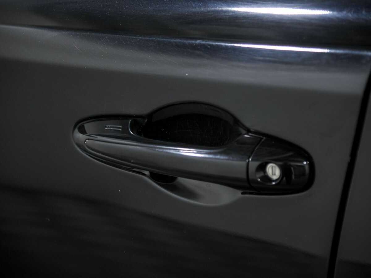 Toyota RAV4, 2017 Фото №17