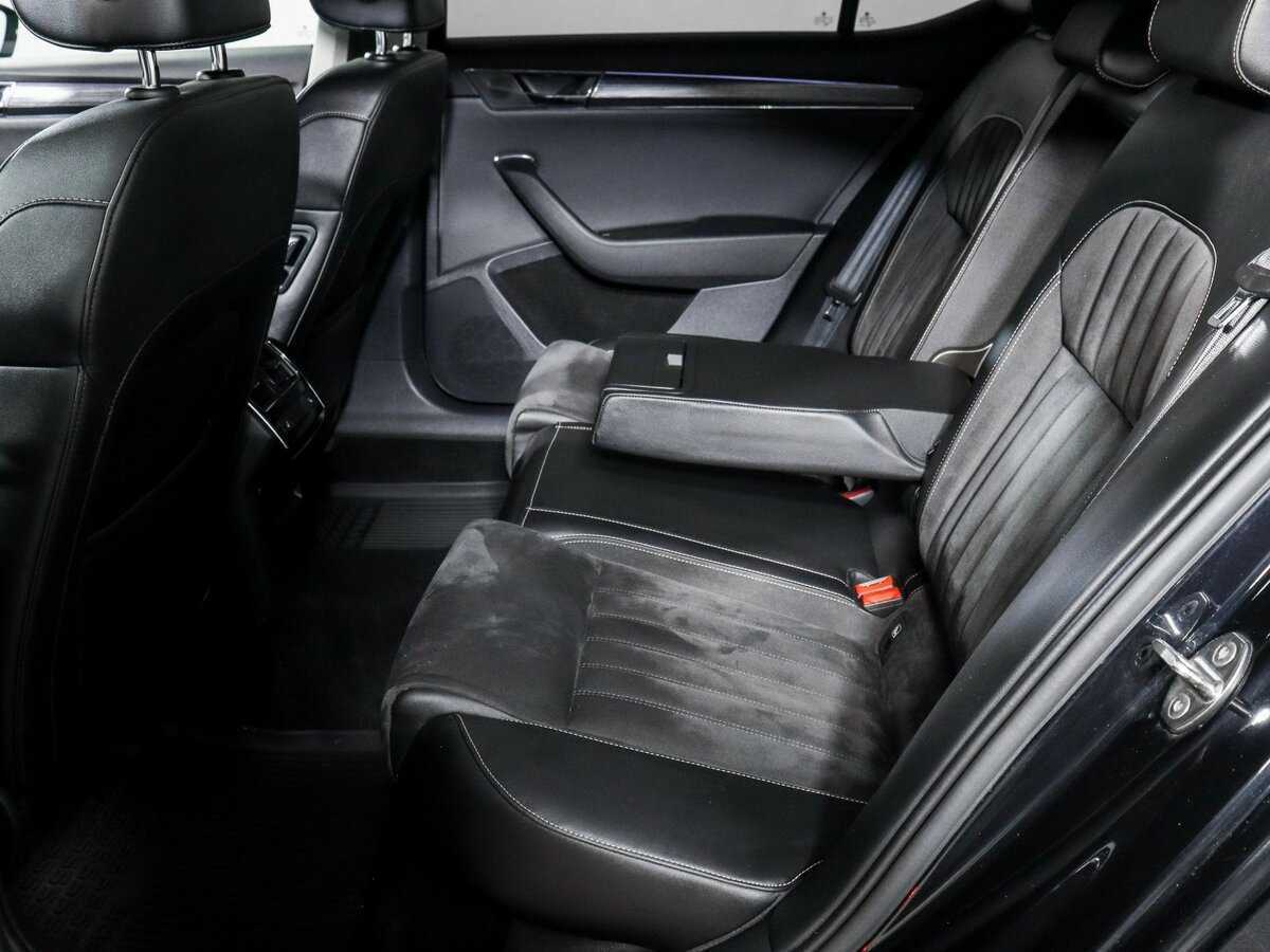 Skoda Superb, 2021 Фото №7