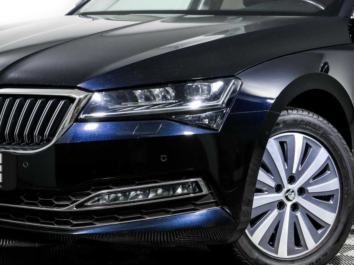 Skoda Superb, 2021 Фото №14